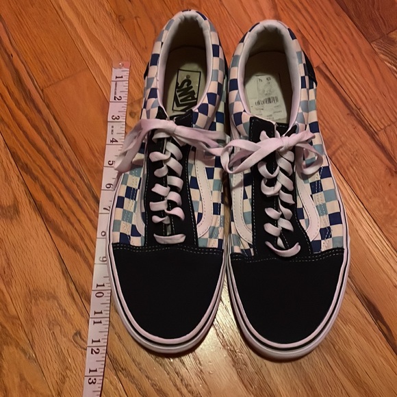 Never Worn sz 13 Mens Blue and White Checker Vans - Picture 2 of 8